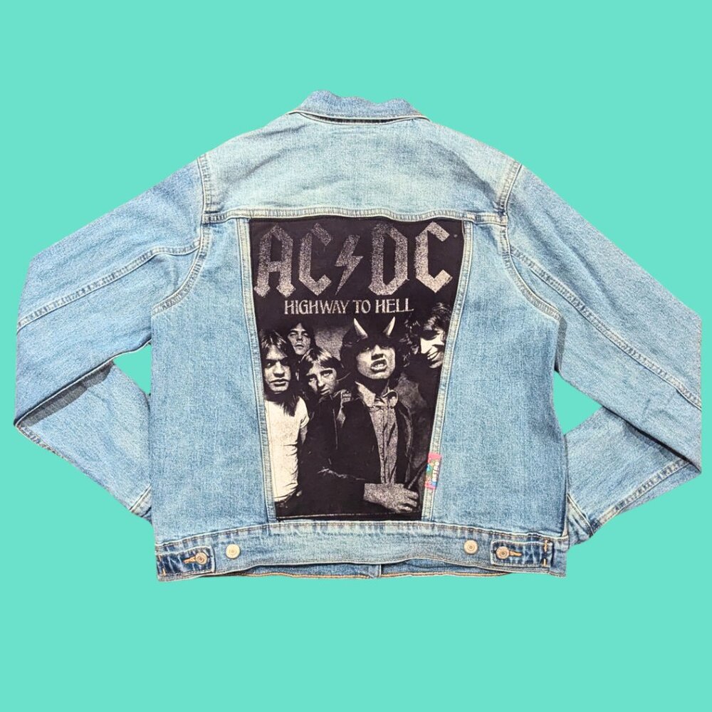 ACDC, Highway to Hell T-Shirt Upcycled Denim Jacket Size M